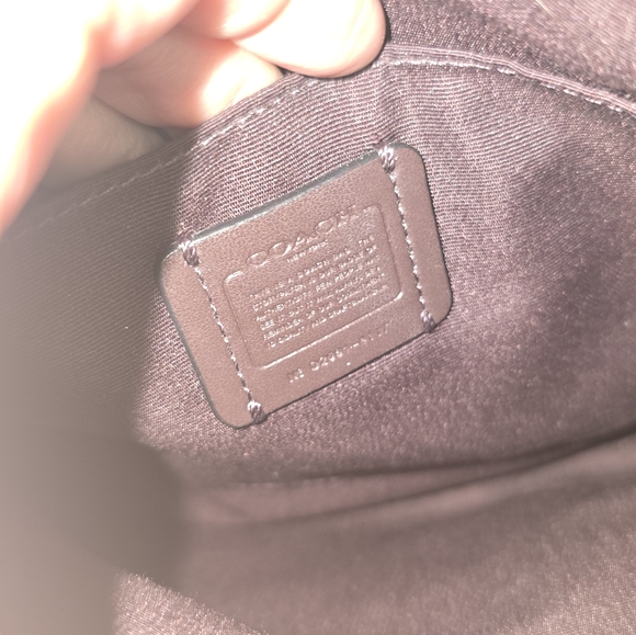 COACH/ MARVEL Limited Edition Crossbody - Picture 11 of 12